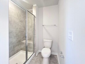 1988 Rosedale Ridge Ave in Wake Forest, NC - Foto de edificio - Building Photo