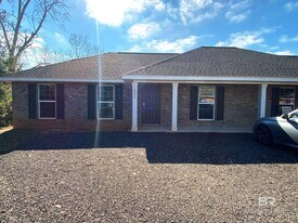 24944 School St in Elberta, AL - Building Photo