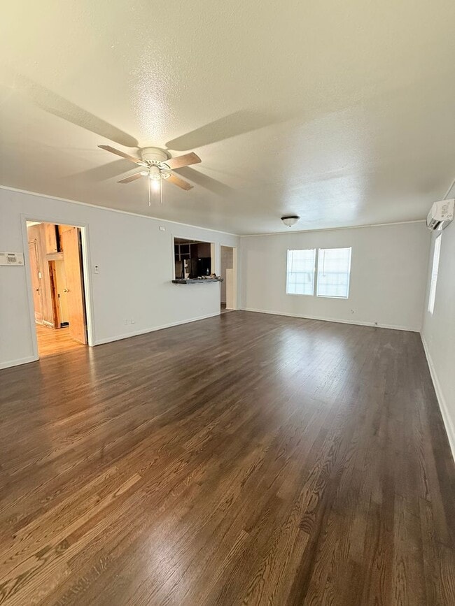 201 E Hayes St in Norman, OK - Building Photo - Building Photo