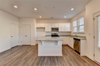127 Star Ct in Pendergrass, GA - Building Photo - Building Photo