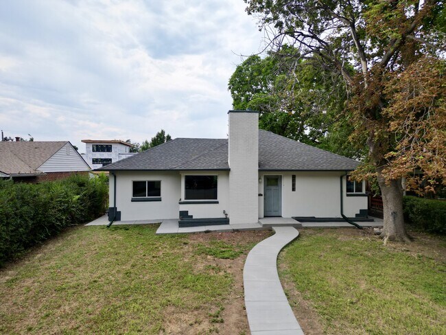 property at 1415 S Jackson St