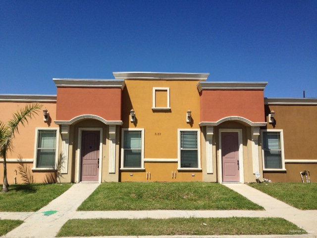 3135 Regal Dr in Edinburg, TX - Building Photo