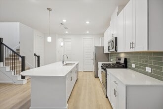 4113 Fig Grv St in Houston, TX - Building Photo - Building Photo