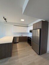 1549 Van Buren St, Unit A in Hollywood, FL - Building Photo - Building Photo