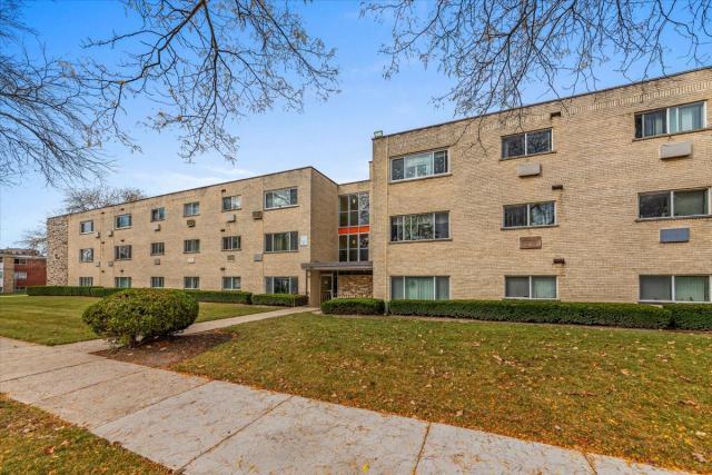 600 McKinley in Chicago, IL - Building Photo