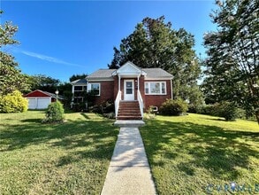 411 Hillcrest Ave in Colonial Heights, VA - Building Photo - Building Photo