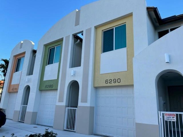 6270 SW 47th Ct in Davie, FL - Building Photo