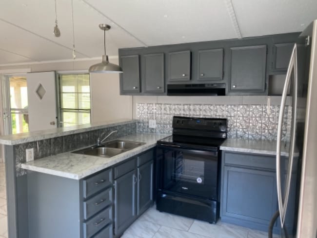 property at 833 Lovell Rd