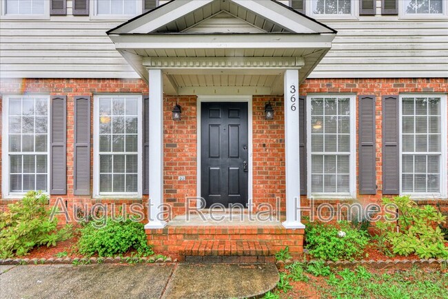 366 Candlestick Way in Martinez, GA - Building Photo - Building Photo