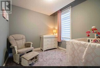 343 Veterans Drive in Brampton, ON - Building Photo - Building Photo