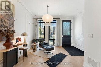 34B Sherwood Ave in Toronto, ON - Building Photo - Building Photo