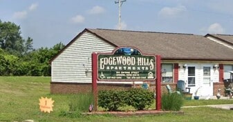 814 Gwynne St in Urbana, OH - Building Photo