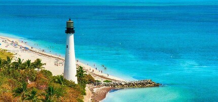 1365 SW 18th St in Miami, FL - Building Photo - Building Photo