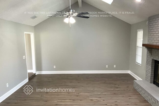 2241 Staggerbush Dr in Jacksonville, FL - Foto de edificio - Building Photo