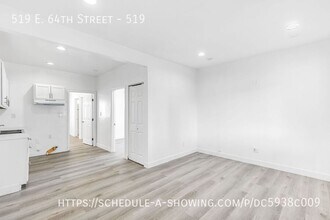 519 E 64th St in Los Angeles, CA - Building Photo - Building Photo