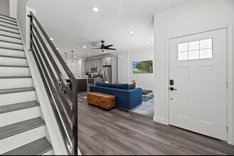 8634 Scott St in Houston, TX - Building Photo - Building Photo