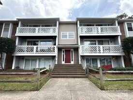 9329 Old Concord Rd in Charlotte, NC - Building Photo