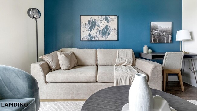 1900 Airport Commerce Dr, Unit 2208 in Austin, TX - Foto de edificio - Building Photo