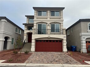 5872 Aurora Gold Ave in Las Vegas, NV - Building Photo - Building Photo
