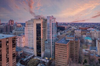 500 Walnut in Philadelphia, PA - Building Photo - Building Photo