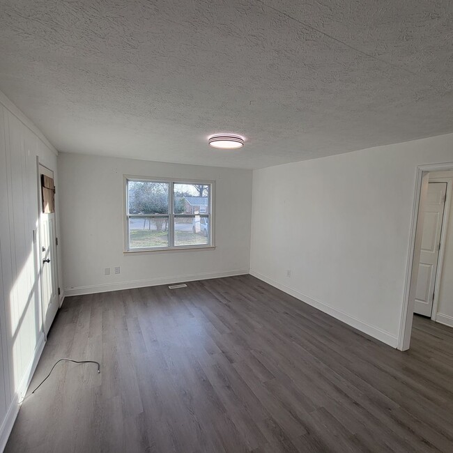 166 E 16th St in Cookeville, TN - Building Photo - Building Photo