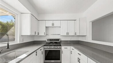 38466 Sumac Ave in Palmdale, CA - Building Photo - Building Photo
