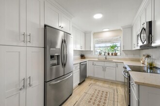 108 Norfolk Rd in Jupiter, FL - Building Photo - Building Photo