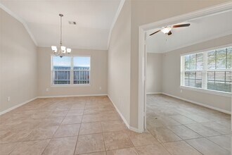 18139 Swallow Spgs Wy in Spring, TX - Building Photo - Building Photo