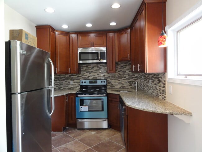 33 Union St, Unit #A