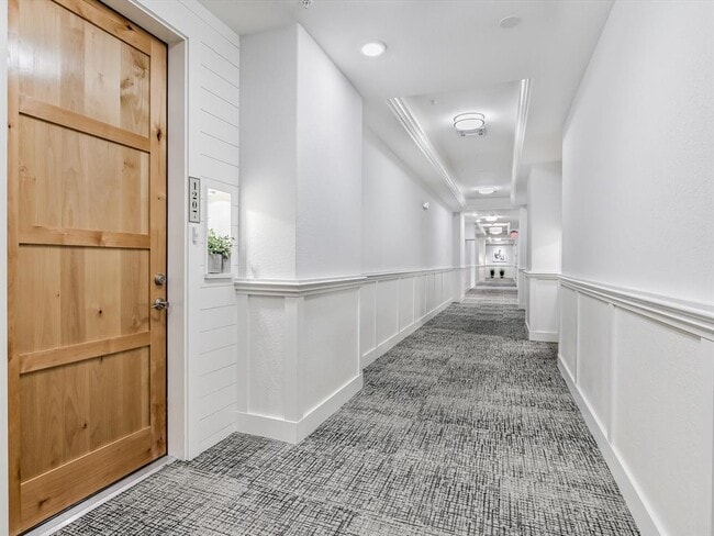 102 Bella Toscana Ave in Lakeway, TX - Building Photo - Building Photo