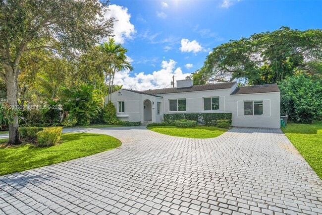 166 NW 100th Terrace in Miami Shores, FL - Building Photo - Building Photo