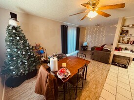 5445 40th St in Lubbock, TX - Building Photo