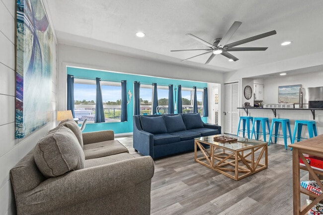 4000 Gulf Terrace Dr