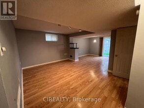 73 Verona Crescent in Georgina, ON - Building Photo - Building Photo