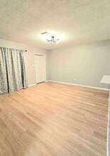 5213 12th Ave S in Gulfport, FL - Building Photo - Building Photo