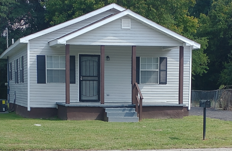 101 Dempster St in Jackson, TN - Building Photo