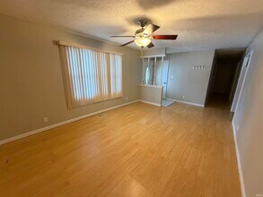 800 Greenfield Rd in Evansville, IN - Building Photo - Building Photo