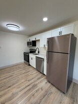 15 Remington Ave, Unit A in Mt Ephraim, NJ - Building Photo