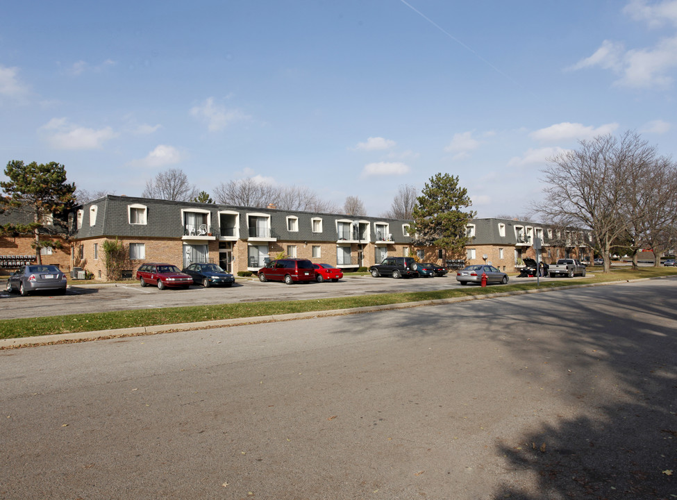 Greenway Park Apartments in Ann Arbor, MI - Building Photo