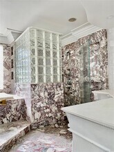 336 Scranton Ave in Lynbrook, NY - Building Photo - Building Photo