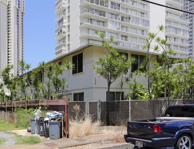 1920 Kahakai Dr in Honolulu, HI - Foto de edificio - Building Photo