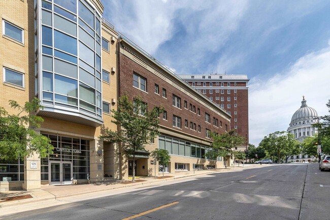 125 N Hamilton St in Madison, WI - Building Photo - Building Photo