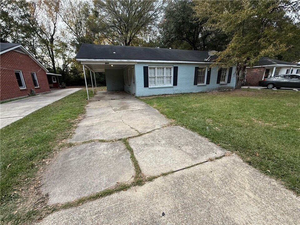 1357 W Gulf Field Dr in Mobile, AL - Building Photo