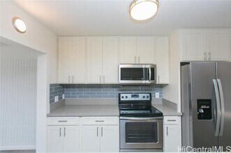 434 Opihikao Pl in Honolulu, HI - Building Photo - Building Photo