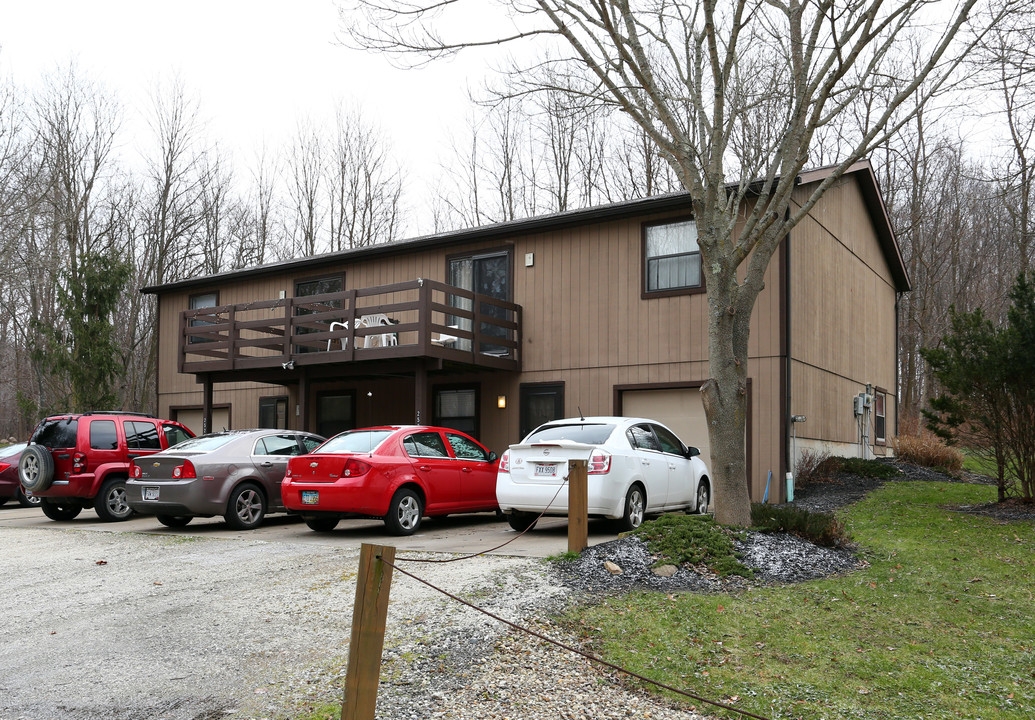 Hidden Pines Townhomes in Kent, OH - Building Photo