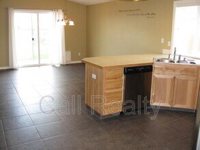 9302 W Caelen Ave in Cheney, WA - Building Photo - Building Photo