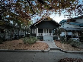 2238 Portola Way in Sacramento, CA - Building Photo