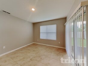 530 Squires Grove Dr in Winter Haven, FL - Building Photo - Building Photo