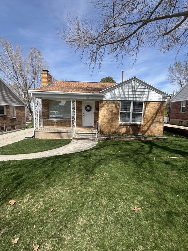 property at 1368 Darling St