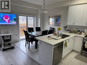 67 George Brier Dr W in Brant, ON - Building Photo - Building Photo